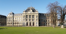 Guvernul Federal Elvetian si Universitatea Berna deschid Centrul de Excelenta pentru sanatatea animalelor